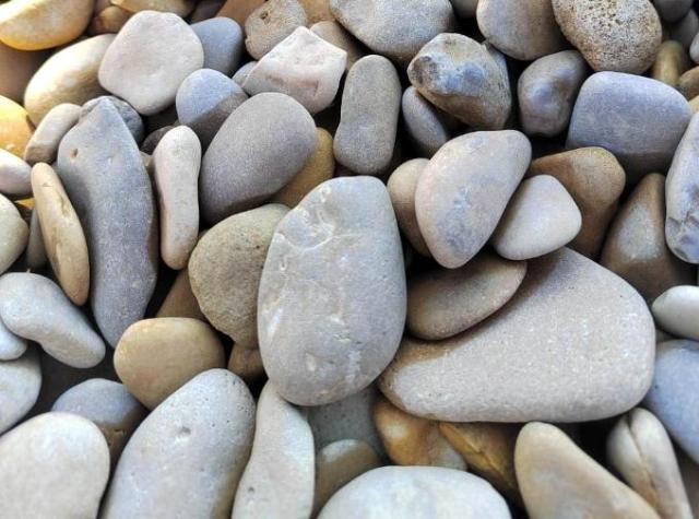 Выгодно купить камень оптом. Здесь покупают камень по низким ценам.  купить в Смоленске от производителя, без посредников