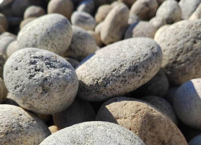 Купить речную и морскую гальку напрямую у производителя с доставкой  купить в Смоленске от производителя, без посредников