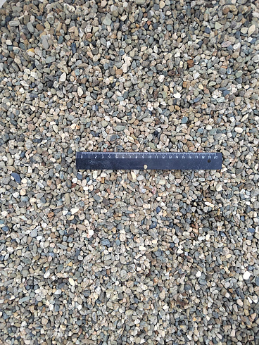 Kamenclub.ru: Галька речная окат (серая) фр.5-10 мм купить  в Смоленске галька речная серая, серый, темно-серый, светло-серый, коричневый речная окатанная галька декоративная ландшатфная 5000 руб/т   фото КАМЕНЬ КЛУБ