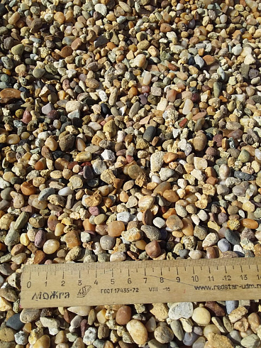 Kamenclub.ru: Галька окат (серо-желтая) фр.5-10 мм. купить  в Смоленске галька речная рыжий, желтый, рыжий, серо-желтый речная окатанная галька декоративная 5000 руб/т   фото КАМЕНЬ КЛУБ