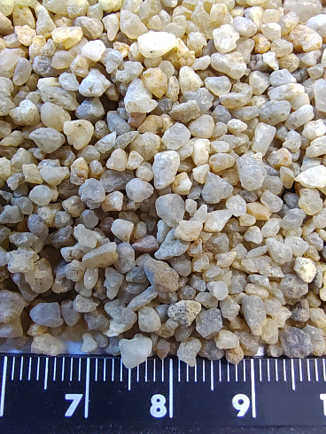 Кварцевый песок для водоподготовки фр. 1,6-3 мм.  купить в Смоленске фото Камень Клуб