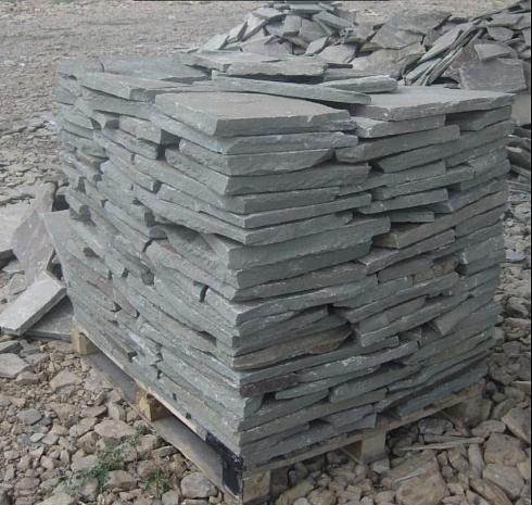 Kamenclub.ru: Песчаник пластушка серо-зеленый (1,5 см)  купить в Смоленске плитняк - пластушка серо-зеленый, серый, зеленый пластушка рваная ландшафтная колотая 10200 руб/м3   фото КАМЕНЬ КЛУБ