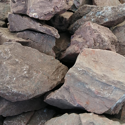 фото Яшма красная  (фр. 70-100 мм)  купить в Смоленске в интернет-портале КАМЕНЬ КЛУБ