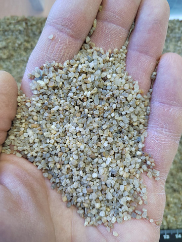 Кварцевый песок сухой фракцинированный фр. 1,2-2,5 мм.  купить в Смоленске фото Камень Клуб