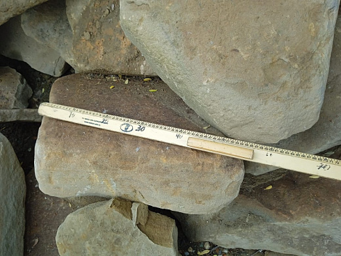 Kamenclub.ru: Песчаник для мощения дорожек, площадок, парковок ( фр 5-10 см)  купить в Смоленске песчаник  серый желтый коричневый рыжий песчаник оголтованный окатанный 6500 руб/т   фото КАМЕНЬ КЛУБ