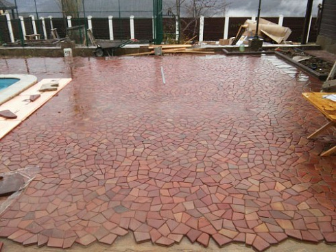 Kamenclub.ru: Песчаник брусчатка (Готика) art PSK-L-01  купить в Смоленске    2600 руб/кв.м    фото КАМЕНЬ КЛУБ