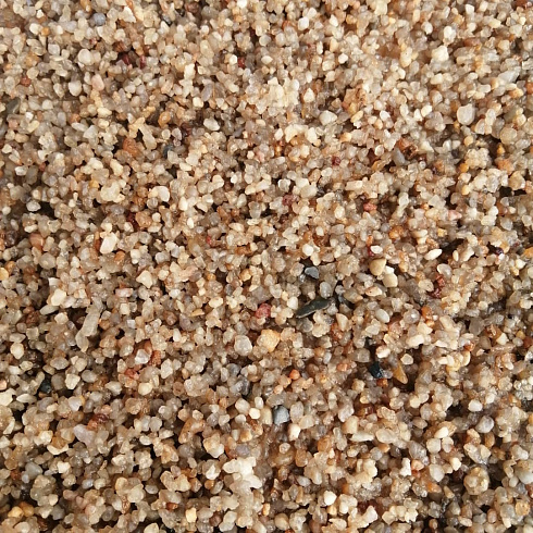 Кварцевый песок сухой фракцинированный фр. 1,6-4 мм.  купить в Смоленске фото Камень Клуб