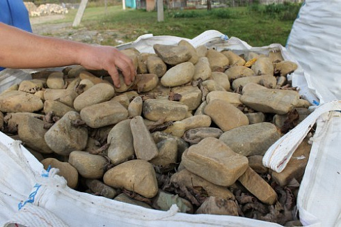 Kamenclub.ru: Песчаник брусчатка  купить в Смоленске    5 500 руб/т   фото КАМЕНЬ КЛУБ