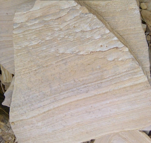 Kamenclub.ru: Песчаник пластушка желтый с рисунком (4-6 см)  купить в Смоленске плитняк пластушка желтый с рисунком песчаник 9 000 руб/м3   фото КАМЕНЬ КЛУБ