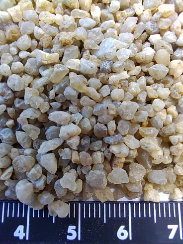 Кварцевый песок сухой фракцинированный фр. 1,6-4 мм.  купить в Смоленске фото Камень Клуб