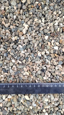 Kamenclub.ru: Галька речная окат (серая) фр.5-10 мм купить  в Смоленске галька речная серая, серый, темно-серый, светло-серый, коричневый речная окатанная галька декоративная ландшатфная 5000 руб/т   фото КАМЕНЬ КЛУБ