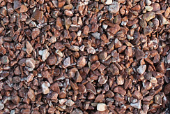 Kamenclub.ru: Мраморная крошка (щебень галтованный розовый) фр.5-10 мм.  купить в Смоленске мрамор розовый, красный окатанный мраморный щебень декоративный ландшатфный 15000 руб/т   фото КАМЕНЬ КЛУБ