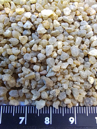 Кварцевый песок для водоподготовки фр. 1,6-3 мм.  купить в Смоленске фото Камень Клуб